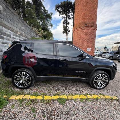 JEEP COMPASS 2.0 TD350 TURBO DIESEL LIMITED AT9